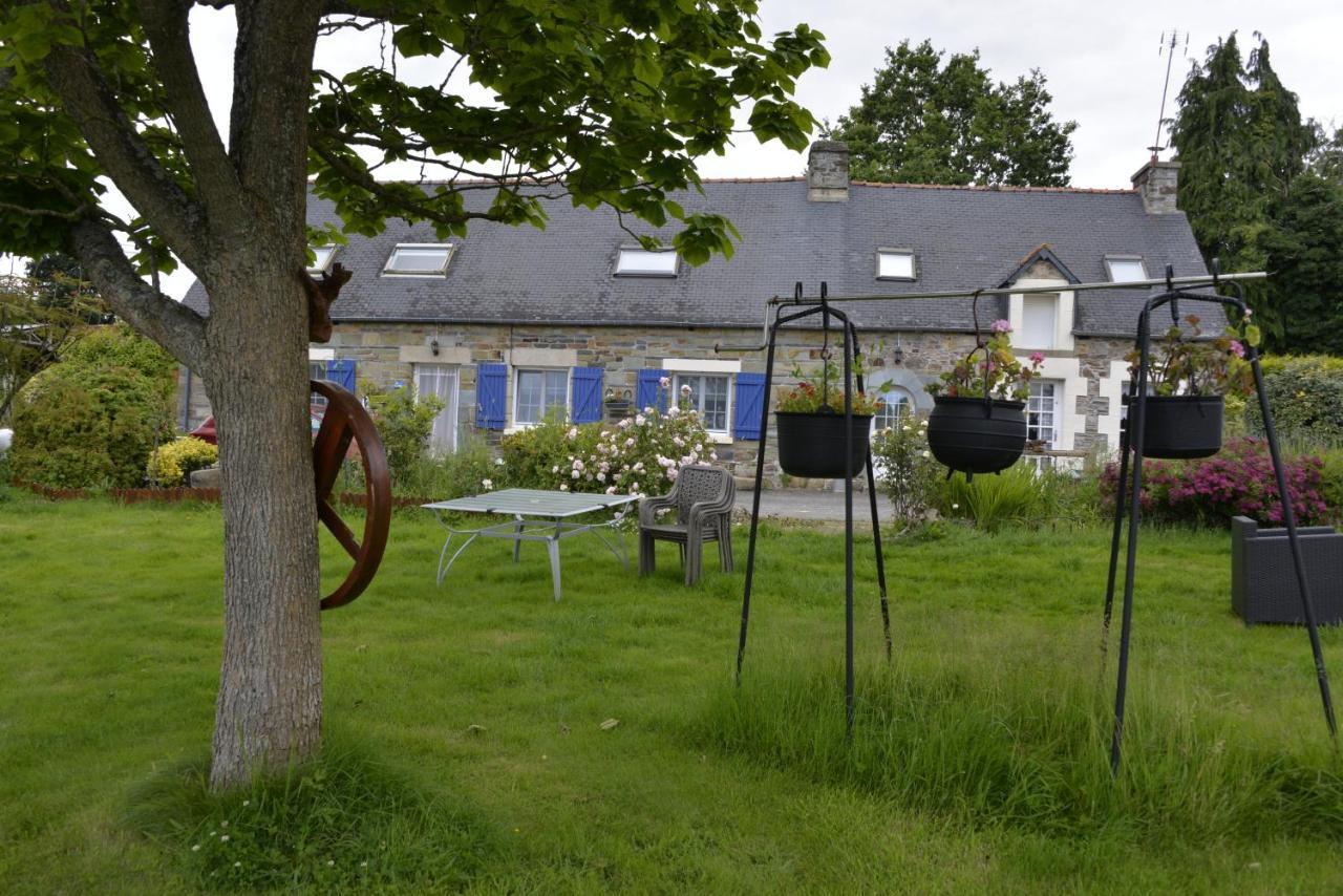 Couloumine Breizh Bed & Breakfast Saint-Aignan  Exterior photo